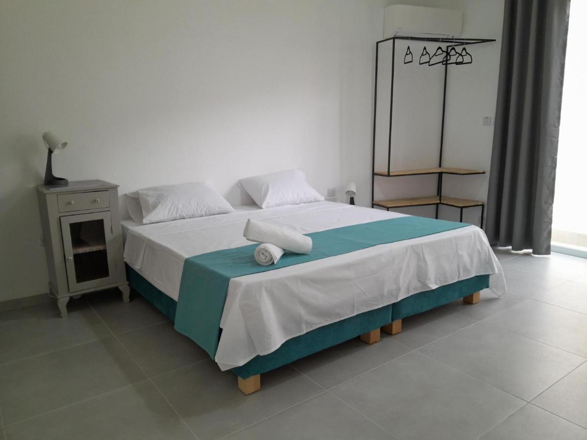 Limestone Sun Suites Sliema Exterior photo