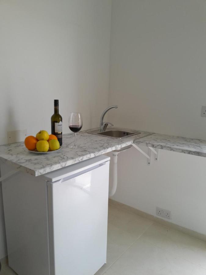 Limestone Sun Suites Sliema Exterior photo